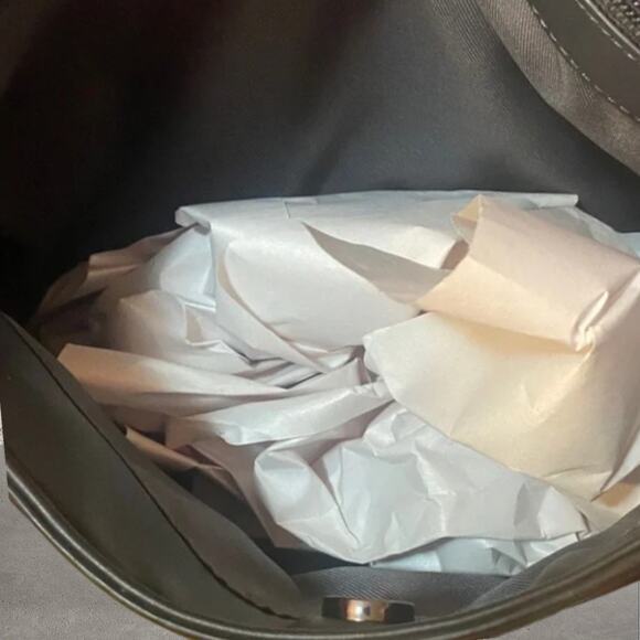 Simply Vera Vera Wang Black Shoulder Bag - Picture 7 of 7